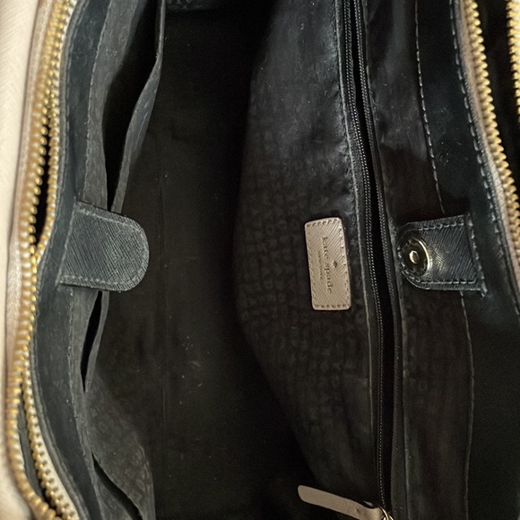 Kate Spade large tote purse in cream/tan color - Picture 5 of 5